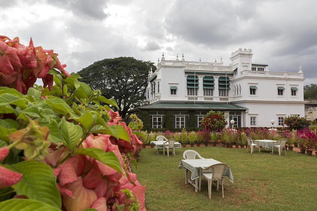 The Green Hotel Maisur Dış mekan fotoğraf